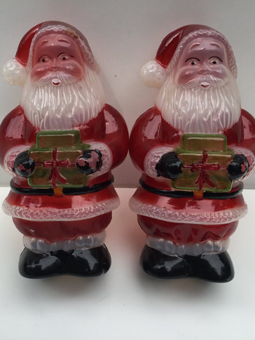 2 VINTAGE SANTA CLAUS BLOW MOLD 9.5" THIN PLASTIC NO LIGHTS